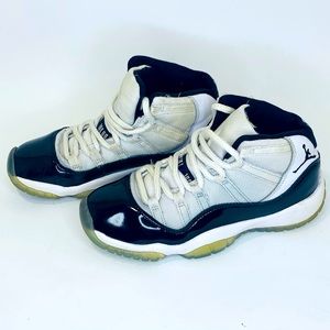 Nike Air Jordan 11 Retro, ‘Concord’ Boys Sz 4.5Y